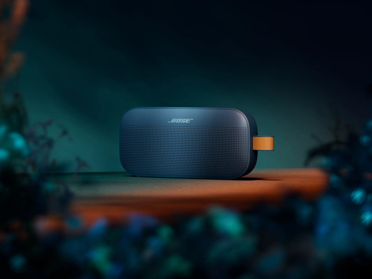 Bose SoundLink Flex 2nd Gen Twilight Blue - side view